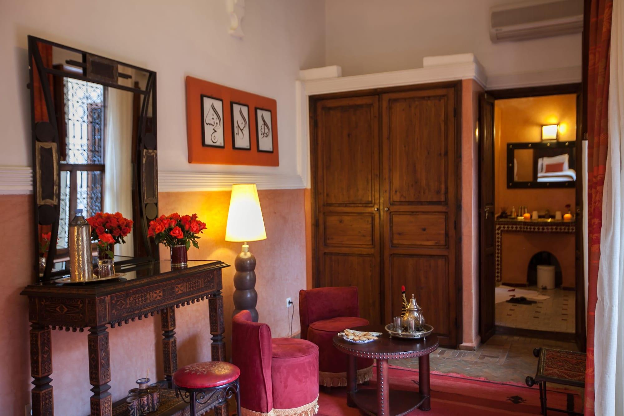 Riad Le Clos Des Arts Marrakesh Bagian luar foto