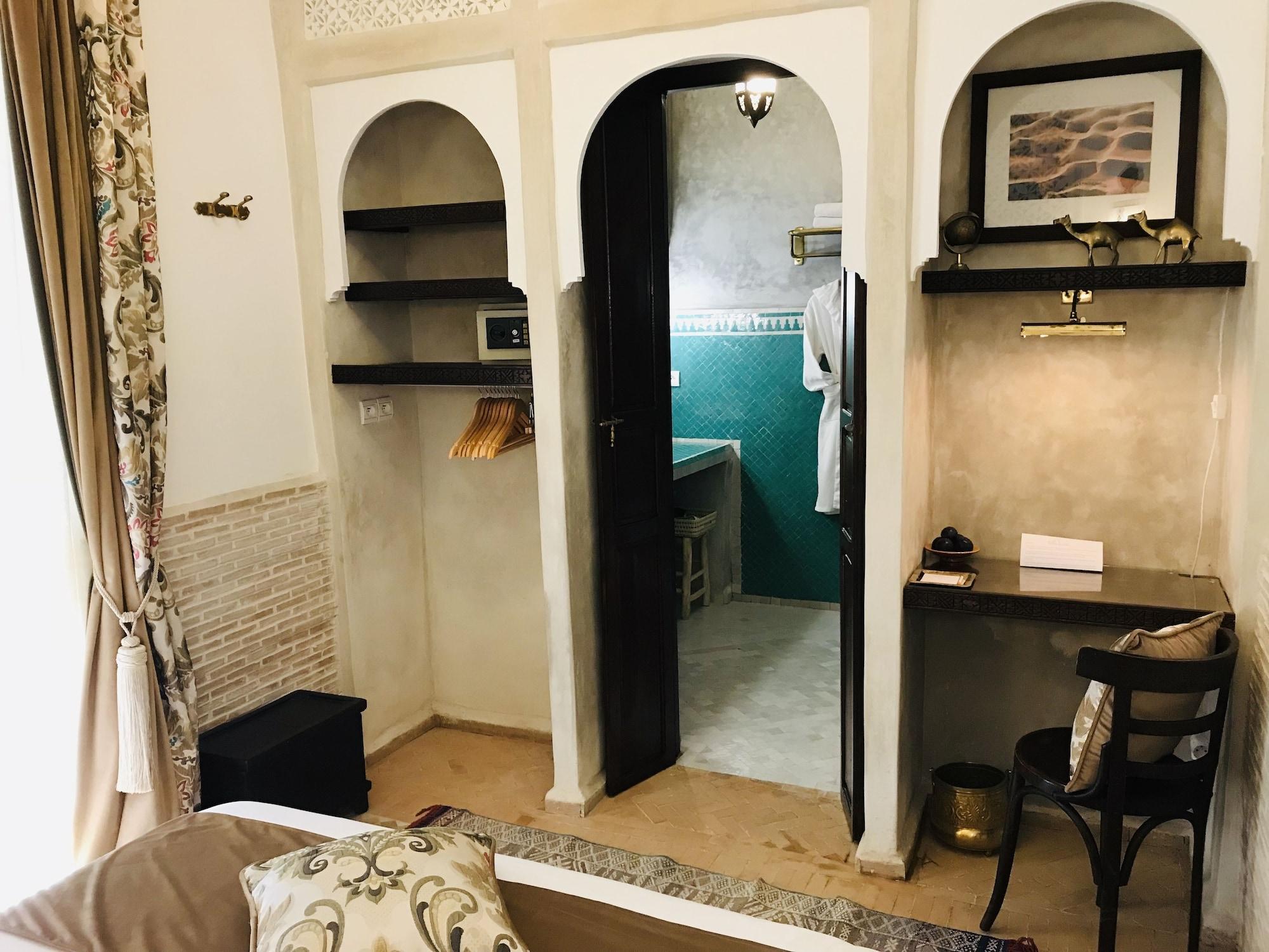 Riad Le Clos Des Arts Marrakesh Bagian luar foto