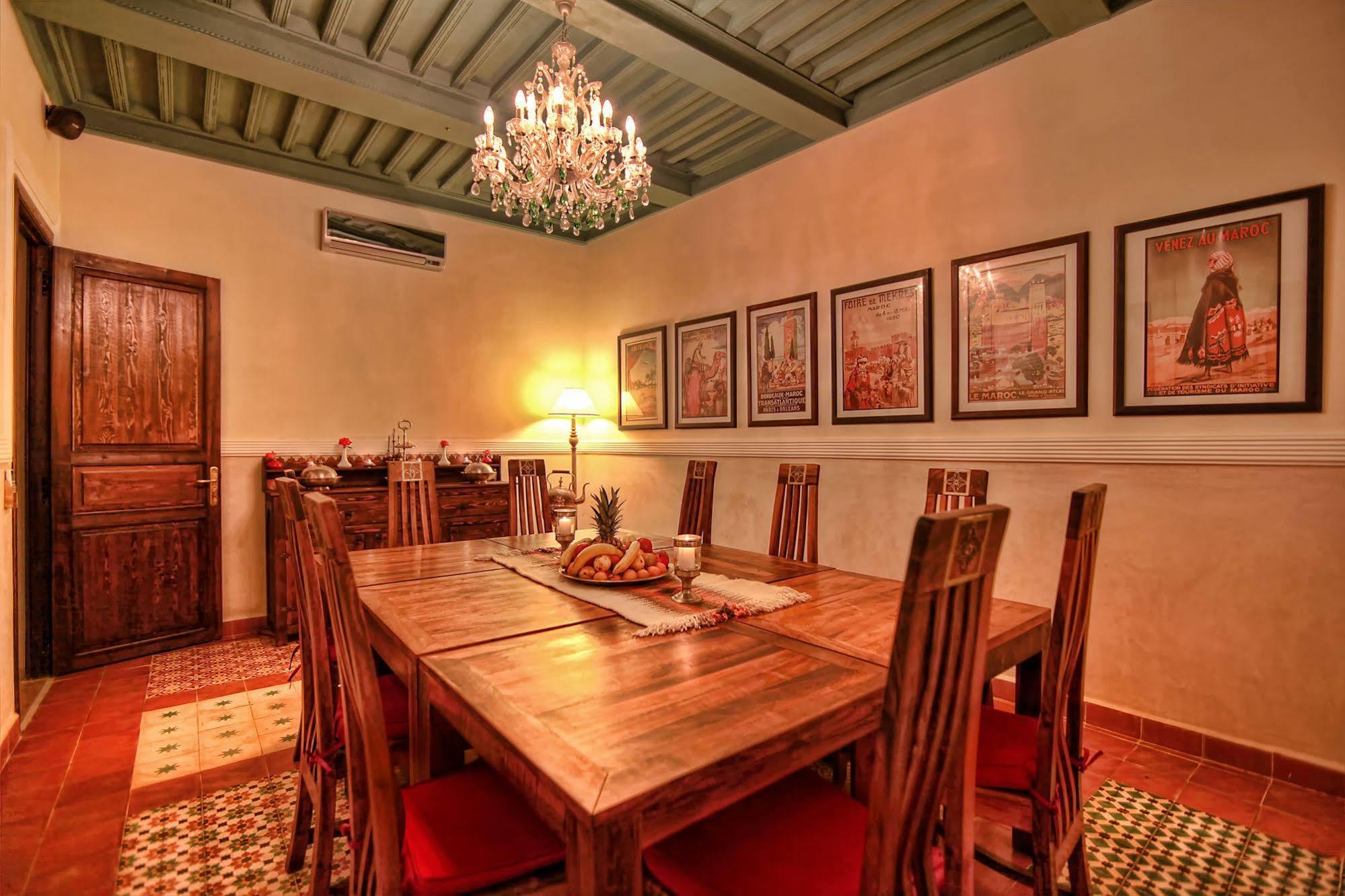 Riad Le Clos Des Arts Marrakesh Bagian luar foto