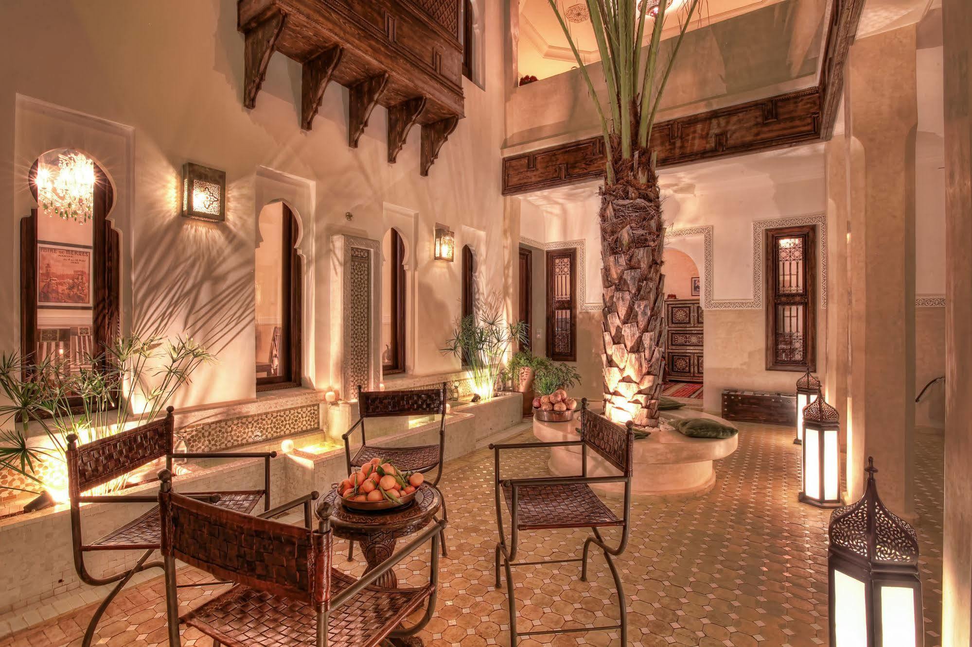 Riad Le Clos Des Arts Marrakesh Bagian luar foto